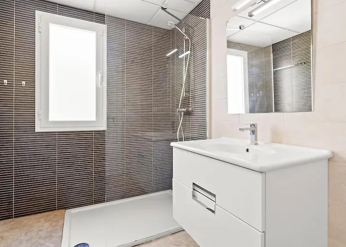 Fantastic 3 Bedroom Townhouse Naranjos Rdr424