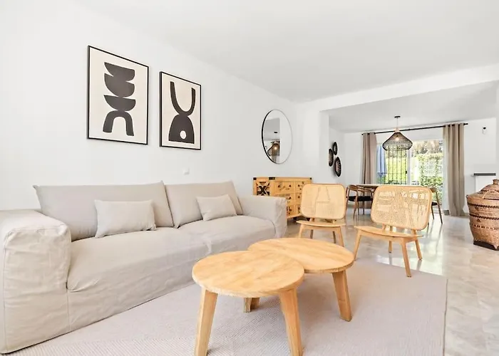 Lägenhet Fantastic 3 Bedroom Townhouse Naranjos Rdr424