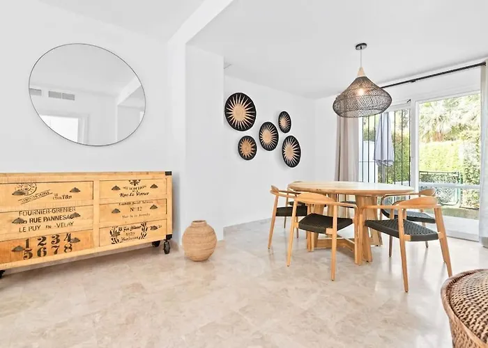 Lägenhet Fantastic 3 Bedroom Townhouse Naranjos Rdr424