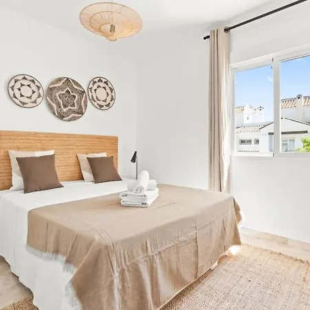 Fantastic 3 Bedroom Townhouse Naranjos Rdr424